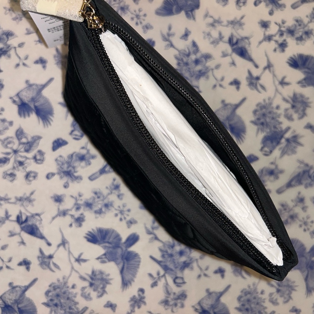 Kate Spade Black Quilted Cosmetic Bag. NWT - Picture 4 of 5